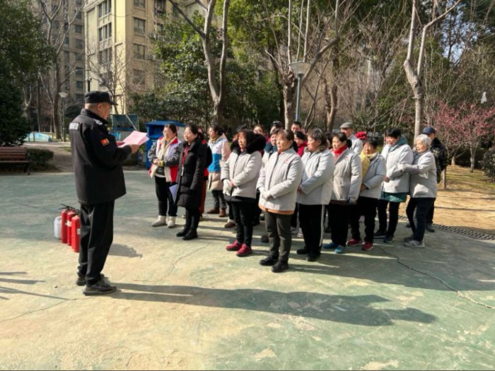 防患于未然，香缇湾花园社区开展消防演练活动